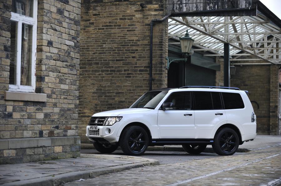  Mitsubishi Shogun Black 2012 года  (UK) (фото 85 из 85)
